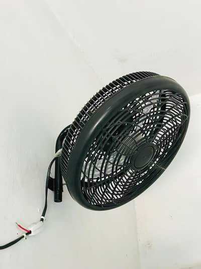 2 DC 12V Wall/Bracket Fans - Best for Solar and Battery