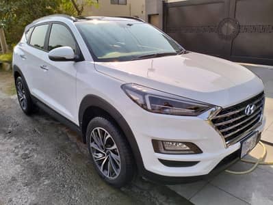 Cars without drivers available in Lahore, Kia Sportage Hyunda Tucson