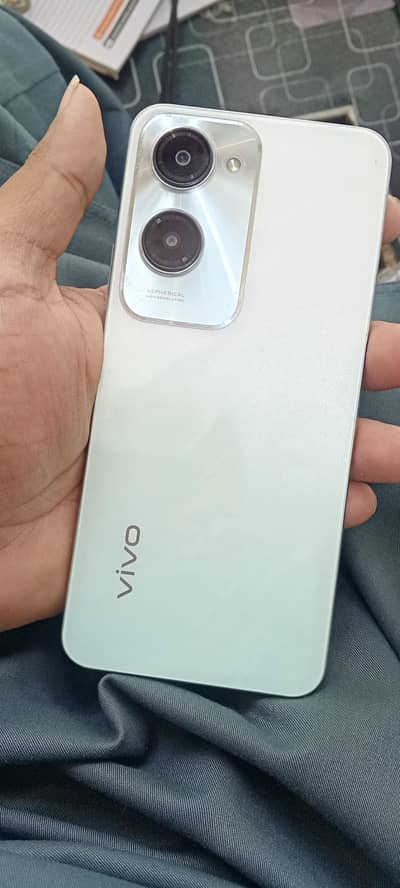vivo y18 brand new condition 6 128