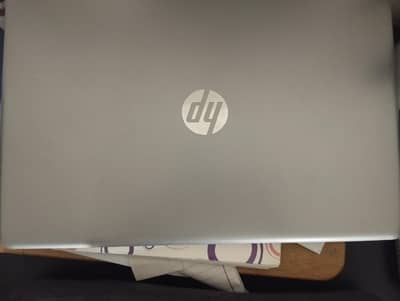 HP pavillion core i-5 8th gen