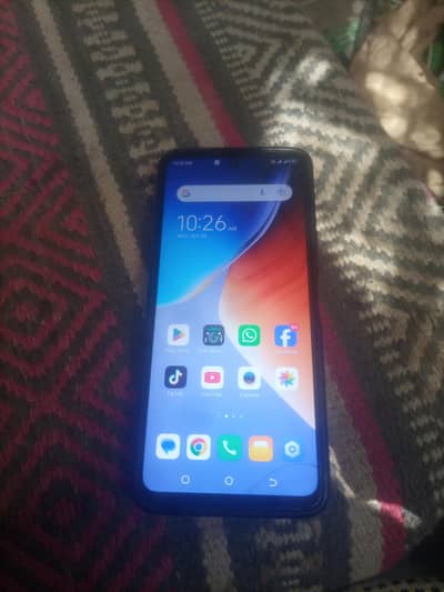 tecno canon18T 4/128 prosesar hilio g85