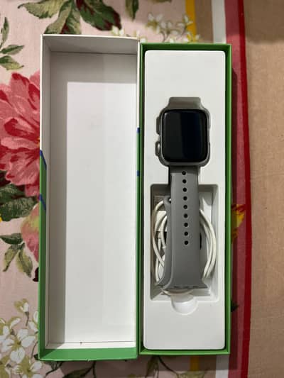 Premium Smartwatch with Interchangeable Straps & Protective Case