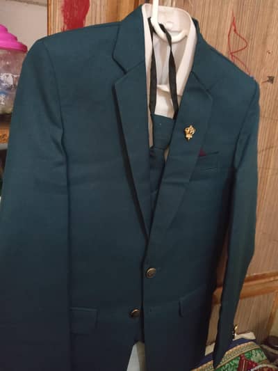 2 ghunty pehna hy sirf.