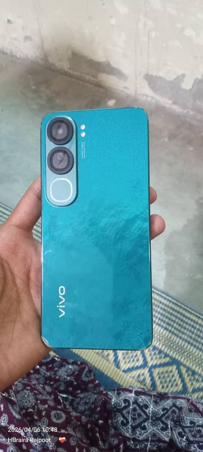 vivo mobile all ok available with box charger