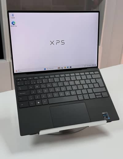 Dell xps 13 I7.11th generation 9310 slim and profesional mechine