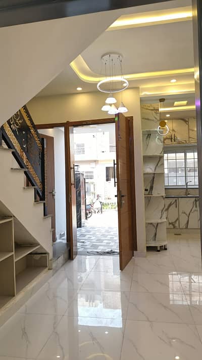 3 MARLA BRAND NEW BEAUTOFUL HOUSE IN AL KABIR TOWN PH 2