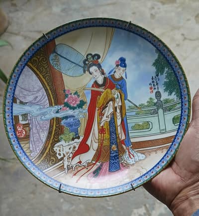 Japanies Art Ceramic Plate and Silver Heart Wall Hanging