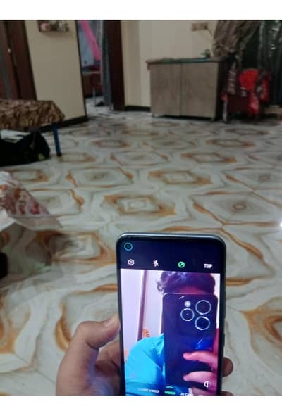Infinix hot 10 6/128