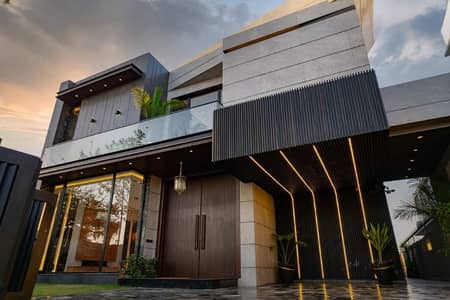 Elegant 1 Kanal Bungalow For Sale | Phase 5 DHA Lahore