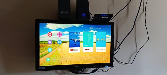 android box with LCD  all ok  for sale