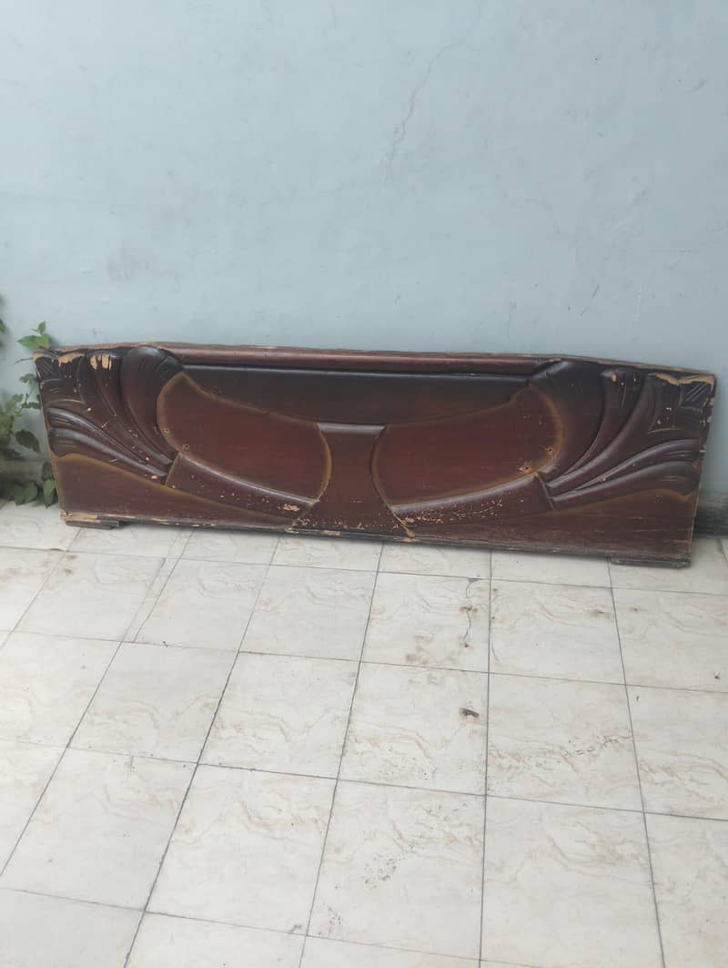 bed side table for sell 2