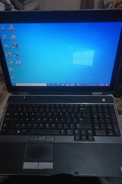 Laptop Dell Core i7, 2nd Generation