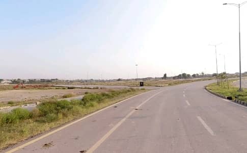 G-14/1 plot 25x40 proper Corner for sale