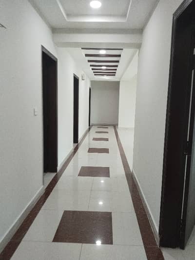 Gurond Floor 3 Bed Room Apartments For Rent in Askari 11