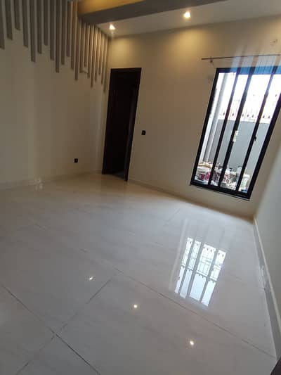 5 marla lower for rent