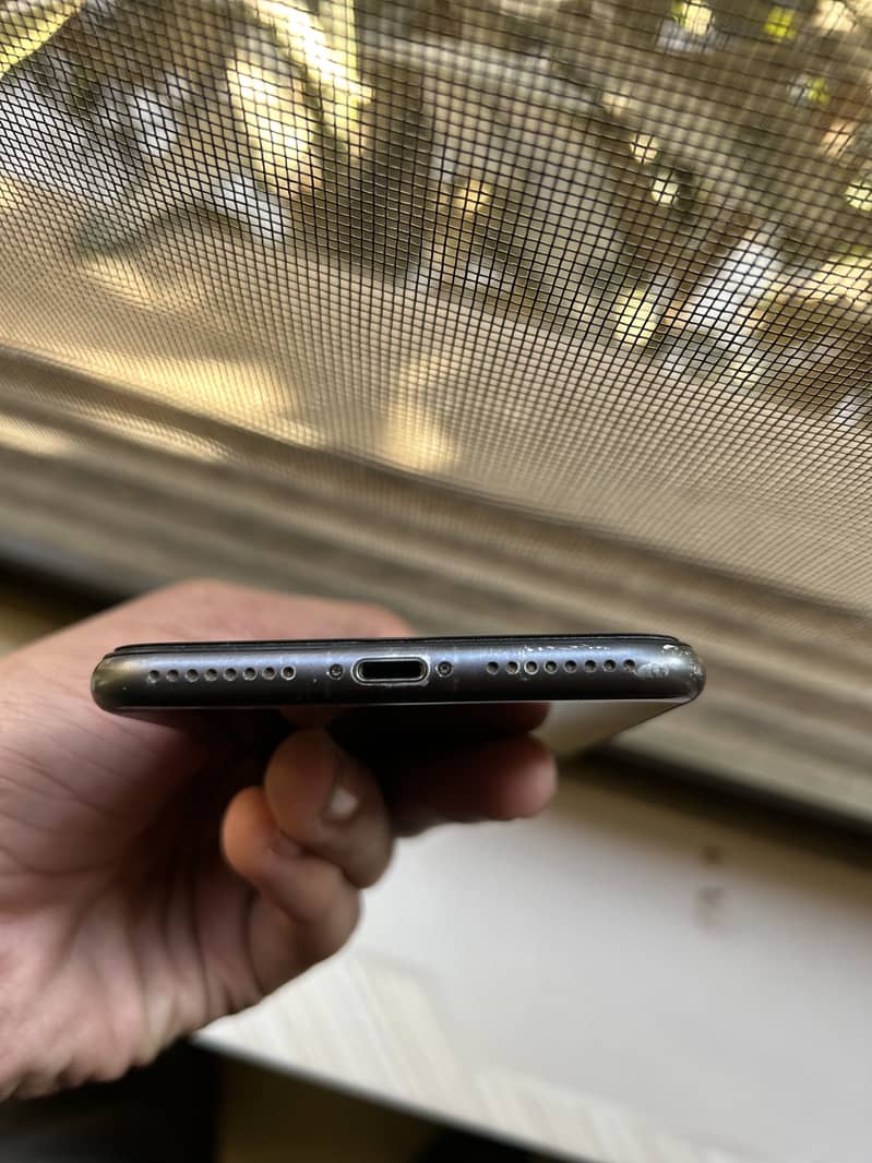 Iphone 8plus non jv 1