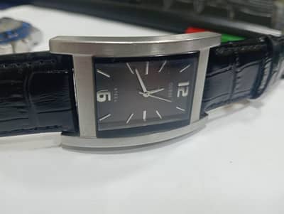 Guess Tank Mens Watch 31mm Black Dial Leather Band