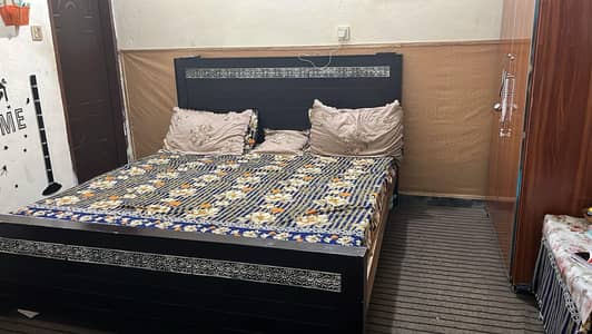 wood bed with metres