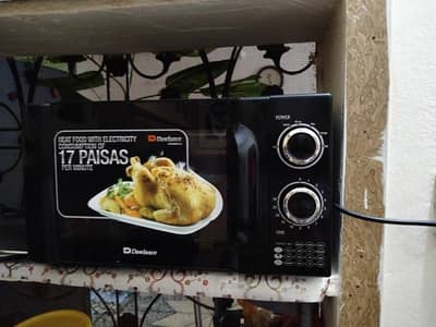 neat and clean without any damages or repairs