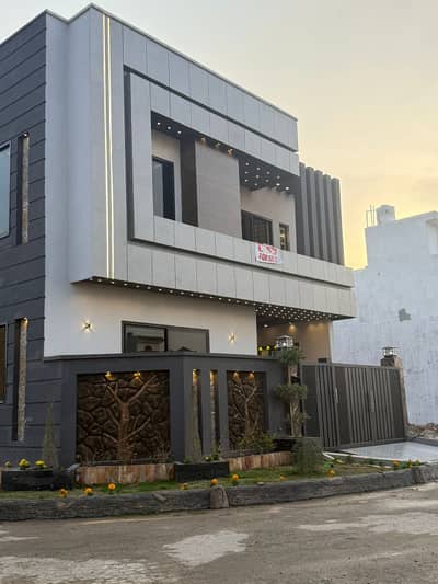 MODREN CLASSIC CORNER 6 MARLA HOUSE