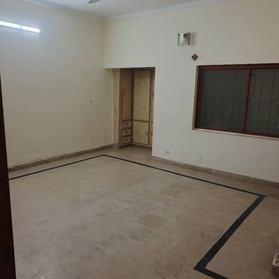 Ground Portion Available For Rent In Zeshan Colony Near Afsha Colony Near Askari 11 Qasim Market Rwp