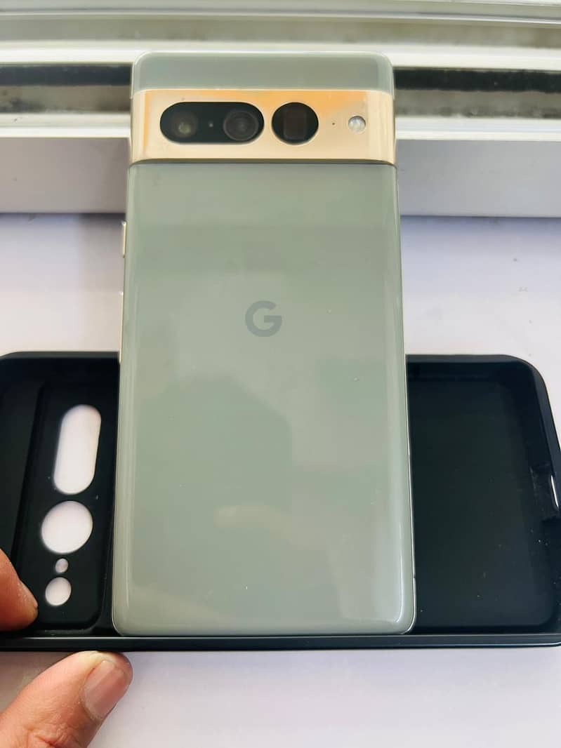 Google pixel 7 pro 2