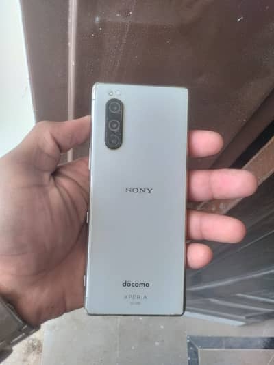 Sony Xperia 5 official pta approved 9/10 condition