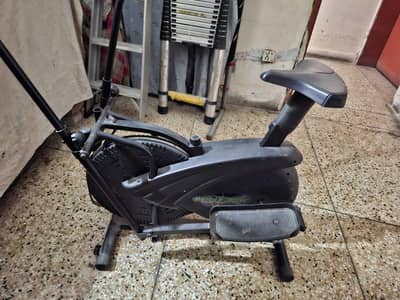world fitness exercise cycle machine