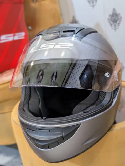 Ls2 FF352, Rookie mate titanium