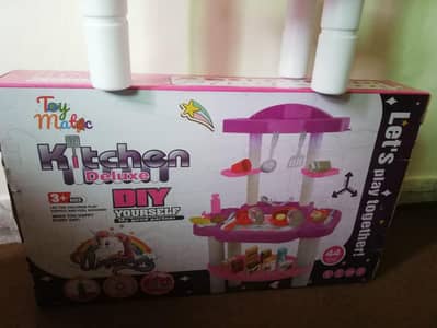 High quality kitchen set for kids Brand new condition Reasonable price