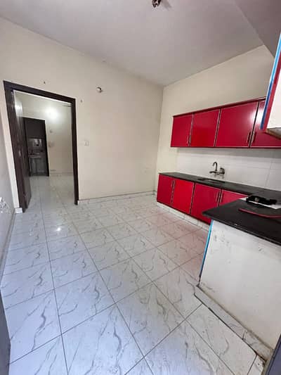3 Marla upper portion for Rent(Super town)