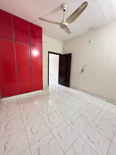 3 Marla Upper Portion For Rent(Super Town)