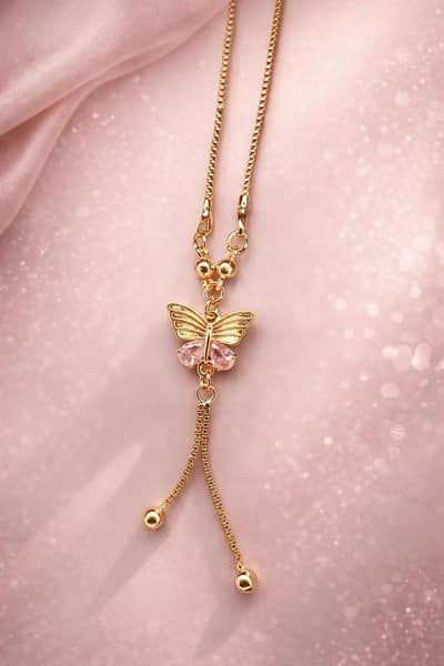 Elegant Butterfly Gold Necklace – Stylish & Trendy Design 