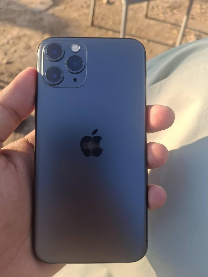 Iphone 11 pro 1