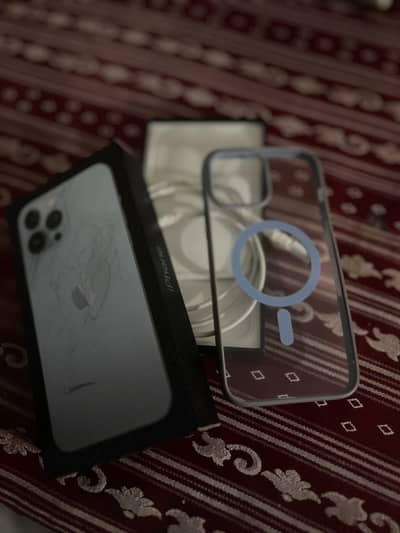 Iphone 13 pro max 256 gb pta approved