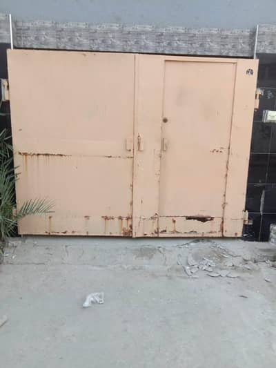 Main Gate  for sale 03005818072 Faisalabad  watsap 03411093617