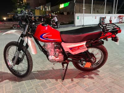 UNITED TRAIL 125