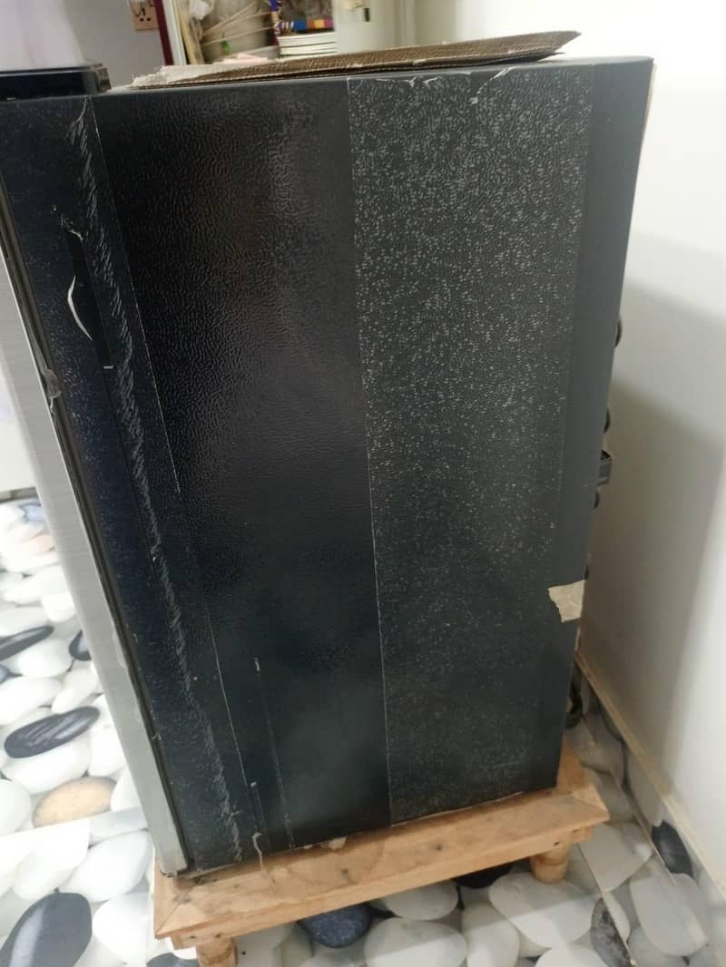 Dawlance fridge 2
