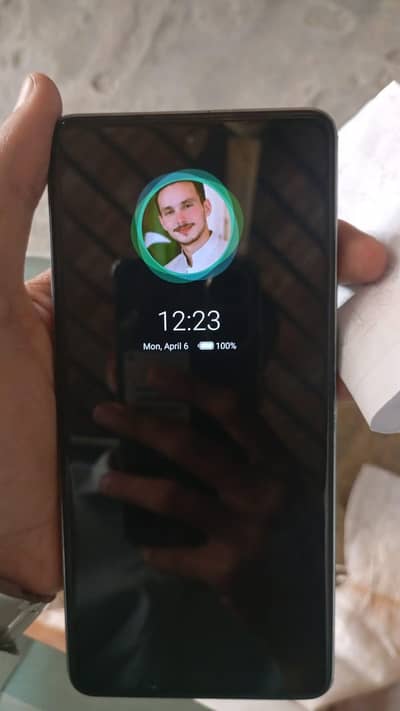 Infinix note 12vip 10/9 condition 256gb original charger 120walt