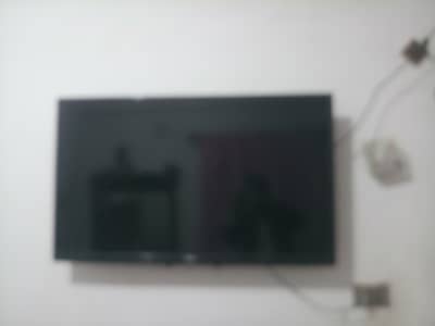 I want to sell my LED TV 50 inches wide  smart
