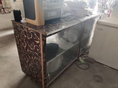 sale out shop rake and conter