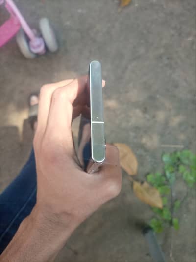 Samsung Mobile S22 Ultra