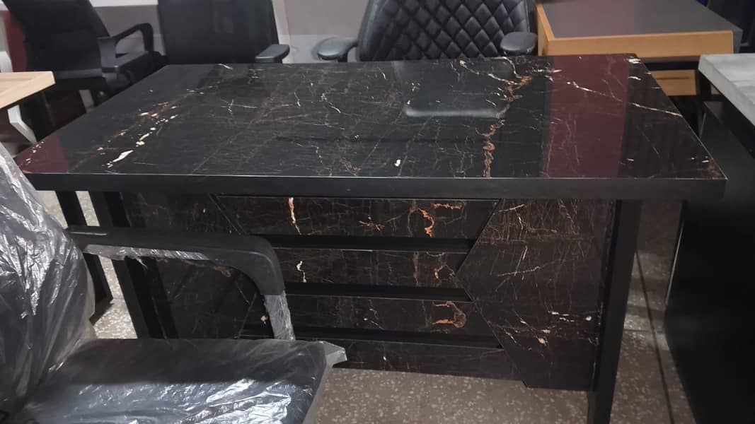 Study Table/Computer Table/conferance table/workstation/execuitve 8