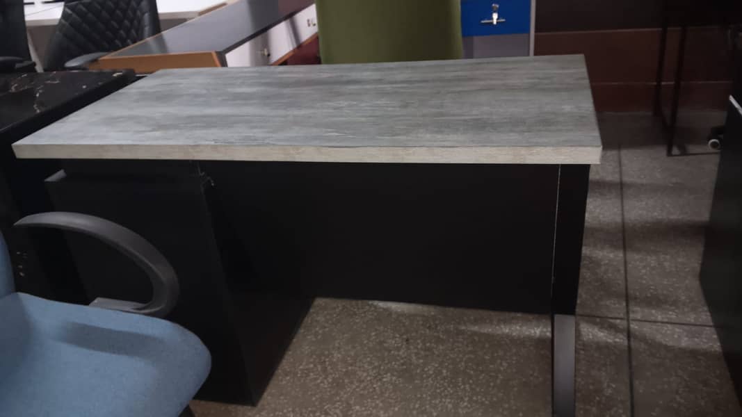 Study Table/Computer Table/conferance table/workstation/execuitve 10