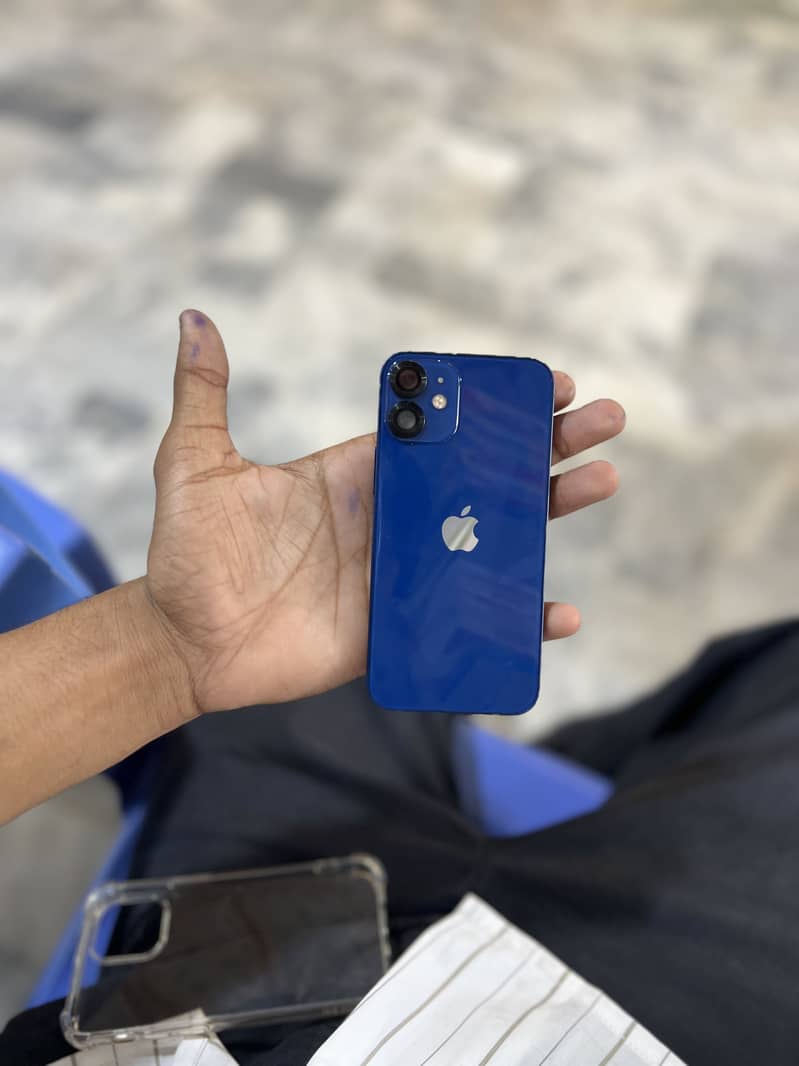 Iphone 12 mini 0