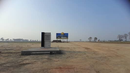 Plot For Sale Installment Plan . . 6500 Per Month Installment . 200000 Booking . 3.5 Year Installment Plan . Balloting 200000 Anr Possession 167000 Only