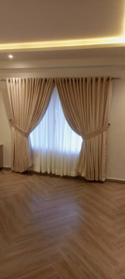 ring curtain shaphone back curtain