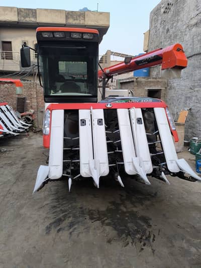 KUBOTA ARN 105 HARVESTER