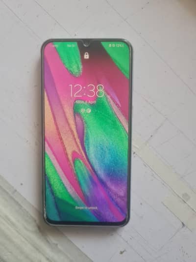 samsung a40  Urgent sale