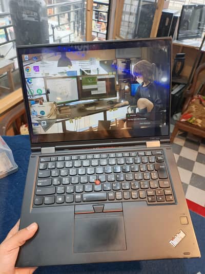 Lenevo X380 Yoga Touch screen  i5 8th Generation 8/256ssd